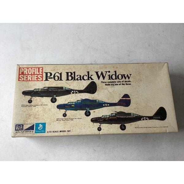 General Mills P-61 Black Widow - 1/72 Scale Model Kit, Profile Series