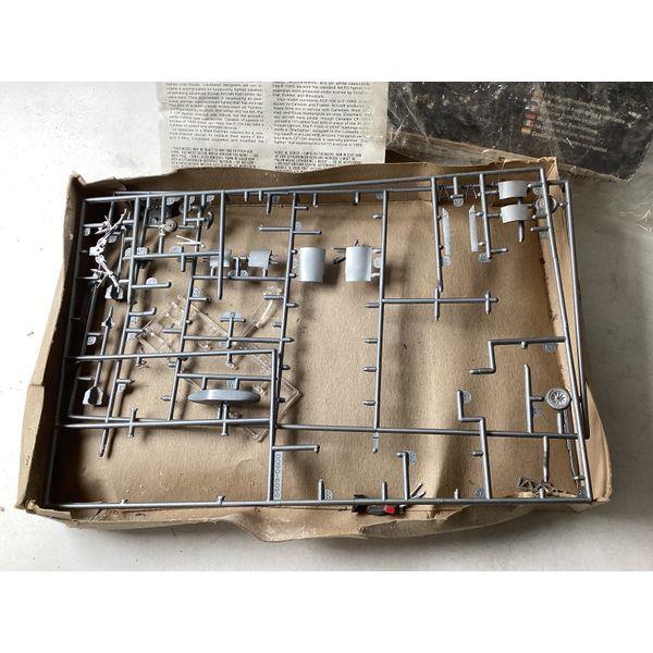 Monogram F-104 Starfighter - 1/48 Scale Model Kit, Unassembled