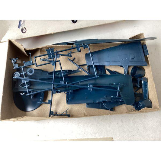 Monogram Tigercat F7F-3 - 1/72 Scale Model Kit, U.S. Navy Twin-Engine Fighter