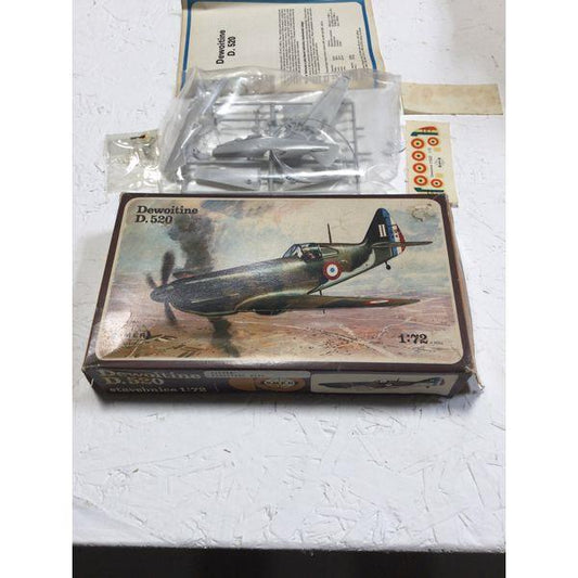 ESCI Dewoitine D.520 - 1:72 Scale, Model Kit, Unassembled