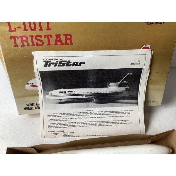 Minicraft - Lockheed L-1011 Tristar - 1/200 Scale, Model Kit, Trans World Airlines, Unassembled