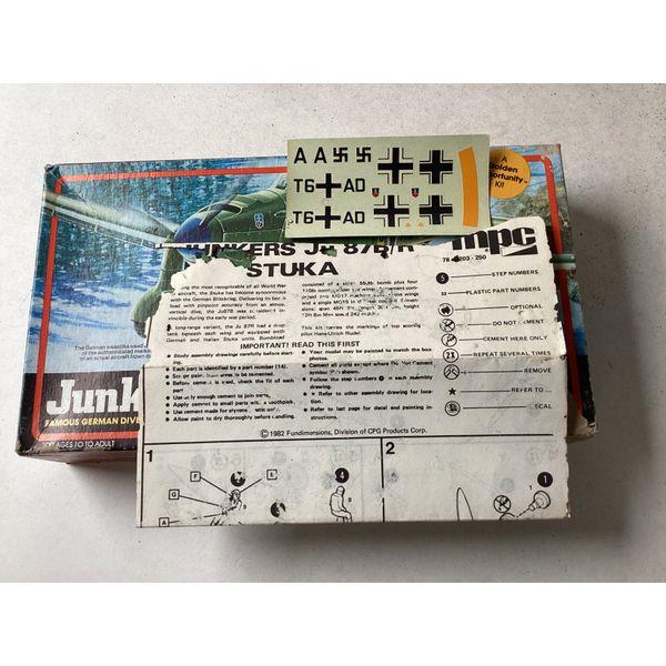 Junkers Ju87B Stuka - Model Kit