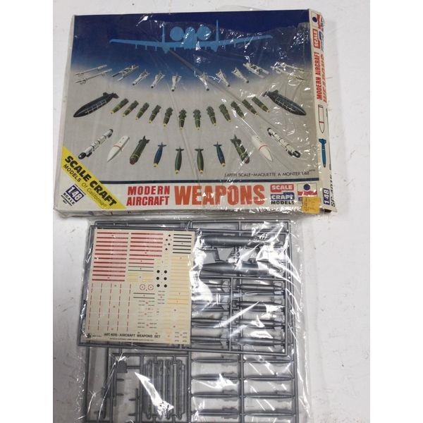 ESCI Modern Aircraft Weapons Scale Craft Models, 1/48 Scale - C-4015
