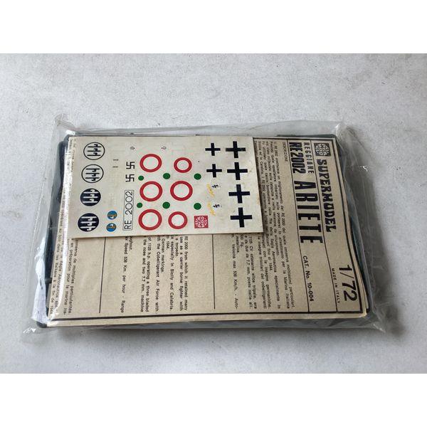 Supermodel Reggiane RE2002 Ariete 1/72 Scale Model Kit