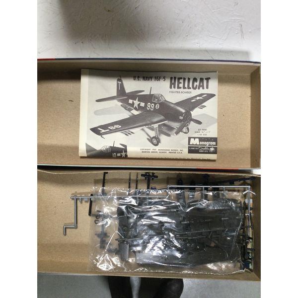 Monogram F6F-5 Hellcat - World War II Navy Shipboard Fighter, 1/48 Scale Model Kit
