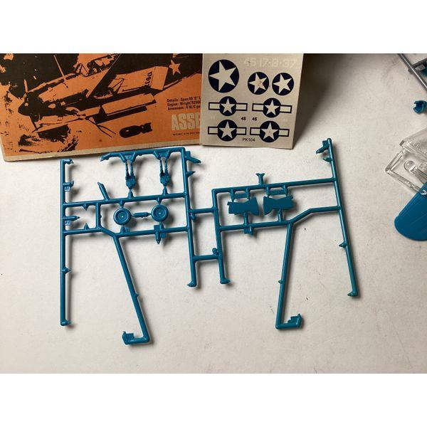 Matchbox Curtiss Helldiver - 1/72 Scale Kit - PK-104, Vintage Model Plane
