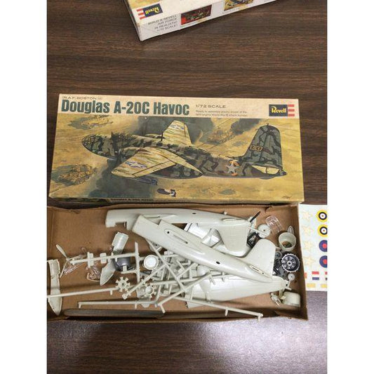 Revell Douglas A-20C Havoc, 1/72 Scale, Aircraft Model Kit, Collectible