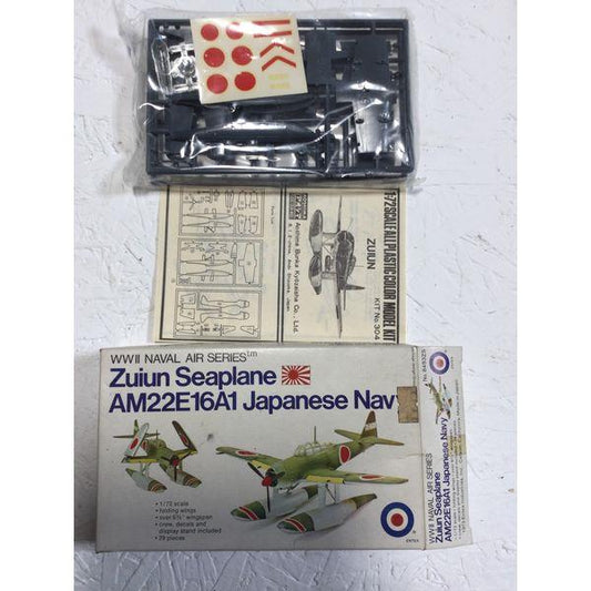 Aoshima Zuiun Seaplane AM22E16A1 - 1/72 Scale Model Kit, WWII Naval Air Series, Unassembled