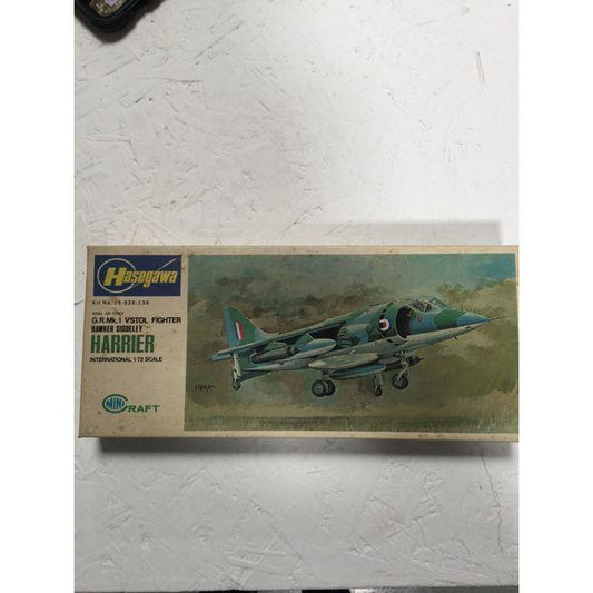 Hasegawa G.R. Mk.1 VSTOL Fighter, HARRIER - 1/72 Scale Model Kit