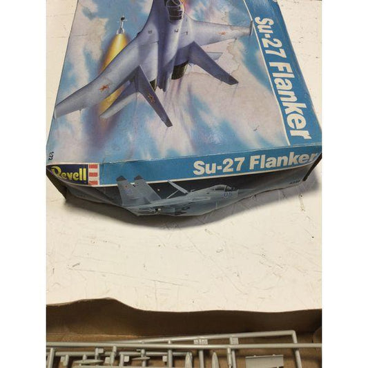 Revell Su-27 Flanker - 1/72 Scale