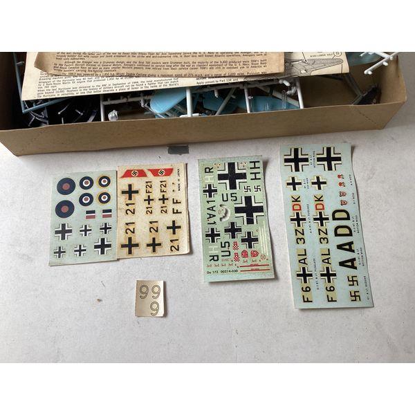Monogram Dornier Flying Pencil WWII Reconnaissance Bomber - 1/72 Scale Model Kit