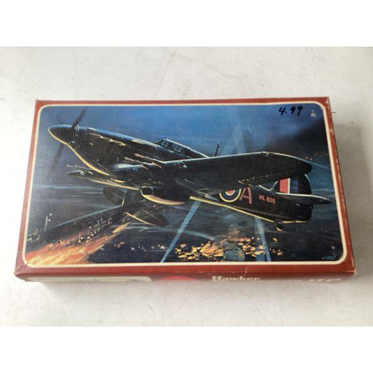 Hawker Hurricane VC 1/72 Scale Model Kit - Vintage