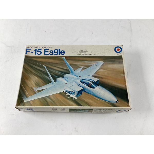 Entex McDonnell Douglas F-15 Eagle - 1/100 Scale, Display Stand