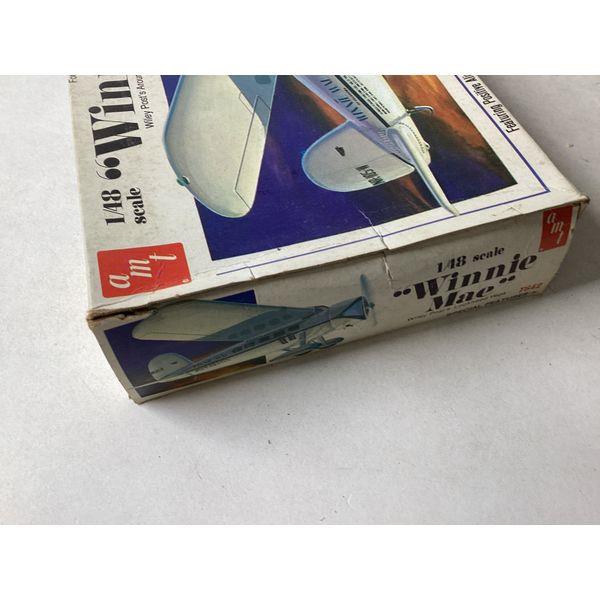 AMT Winnie Mae, Wiley Post Lockheed Vega, 1/48 Scale, Pilot Figure