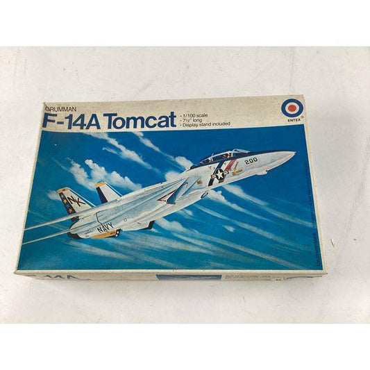 Entex Grumman F-14A Tomcat - 1/100 Scale - Display Stand Included