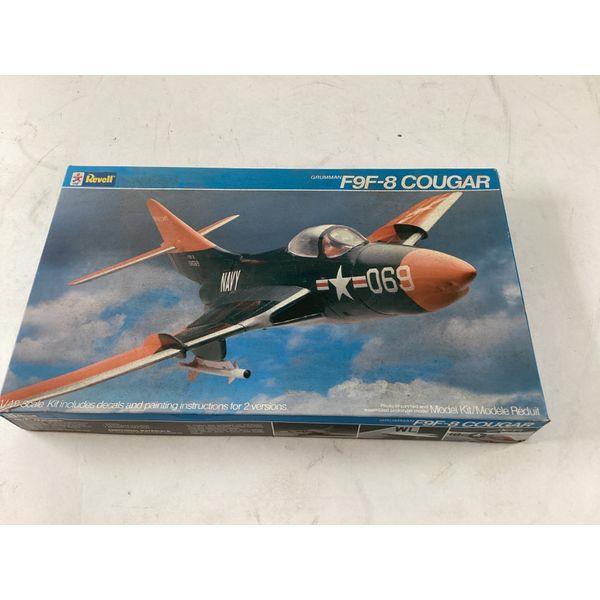 Revell Grumman F9F-8 Cougar - 1/40 Scale Model Kit