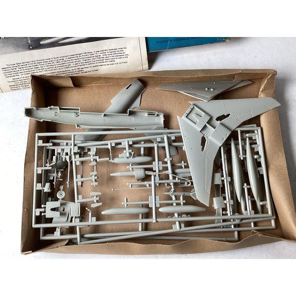 Minicraft North American F-100D Super Sabre - 1/72 Scale Model Kit